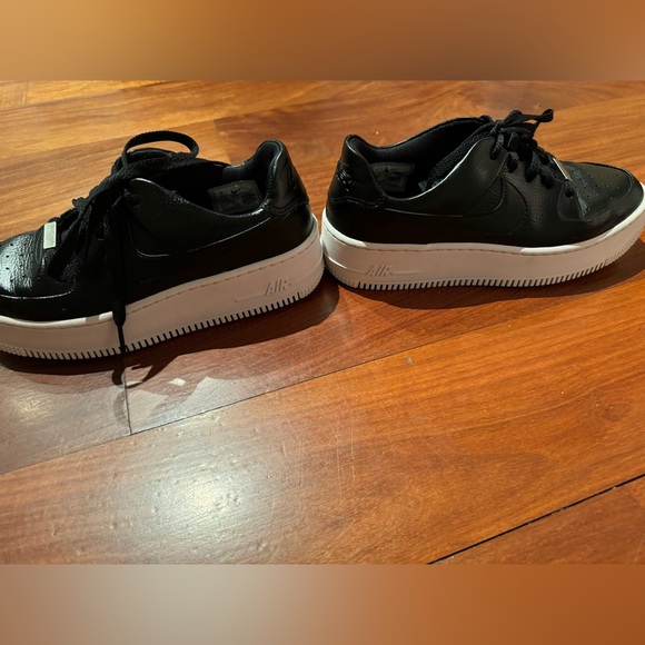 Like new leather Nike Air - Picture 4 of 6